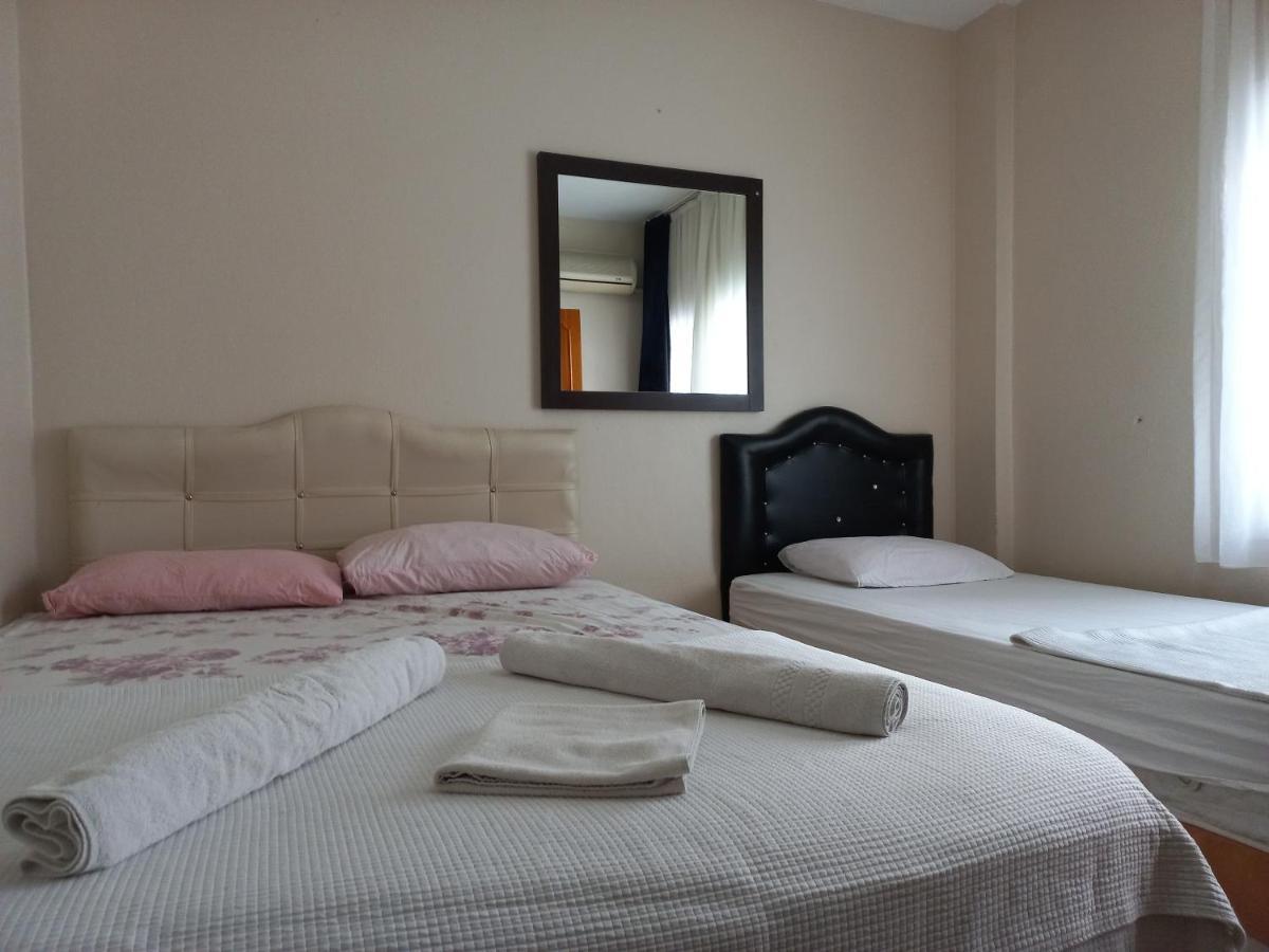 Blue Otel Чесме Екстериор снимка