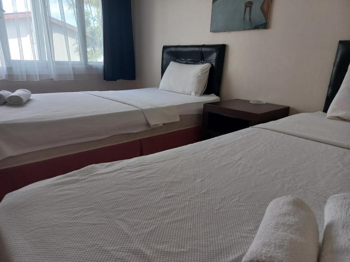 Blue Otel Чесме Екстериор снимка